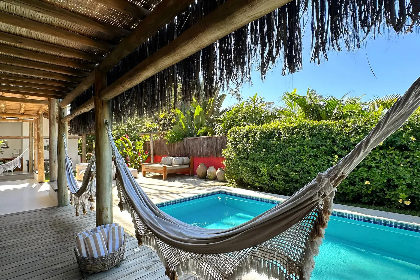 Piscina da Casa Charme, em Trancoso