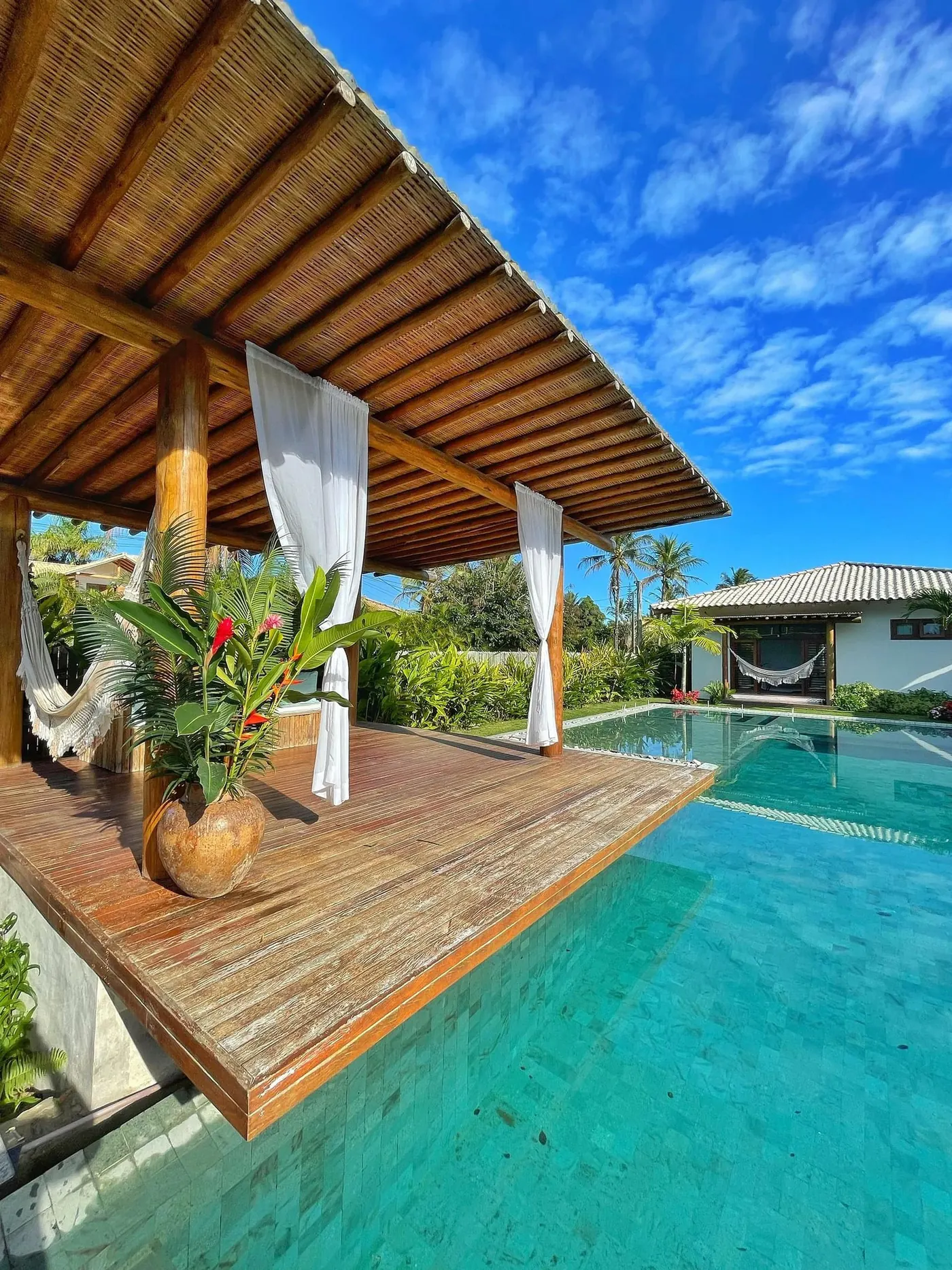 Piscina da Casa Plus, em Trancoso