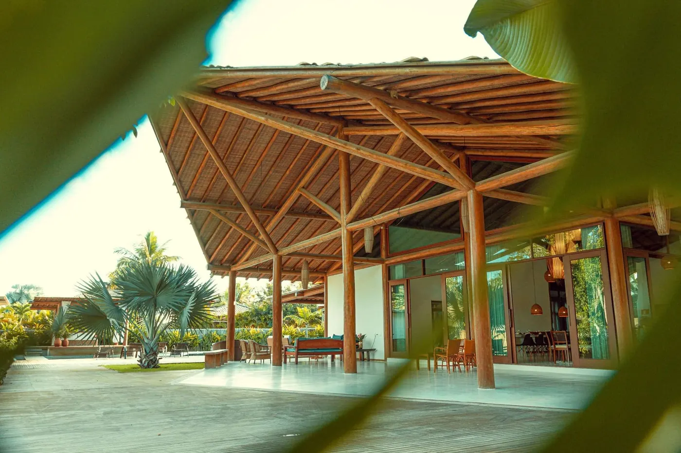 Fachada da Casa Plus, em Trancoso